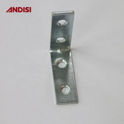 39.5x39.5x13mm アイアンコーナーキャビネットコネクタ ANDISIによって設計されたL形家具