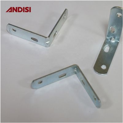 木製家具のための鉄の右角ブレーキット メタルコーナーブレーキット 厚さ2mm
